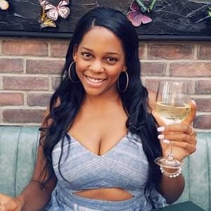 Meet your Posher, Dawn